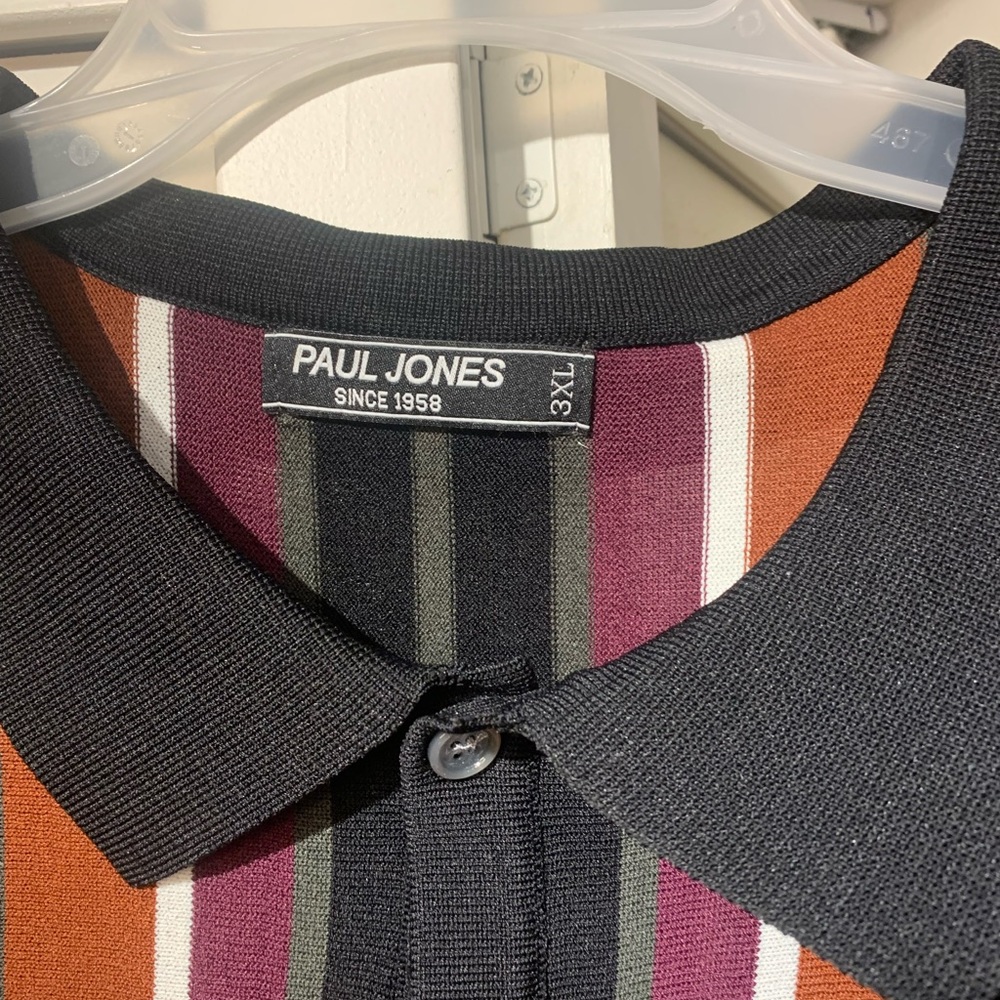 Mens multi striped casual cool shirt. Worn 2 times. Smoke free.